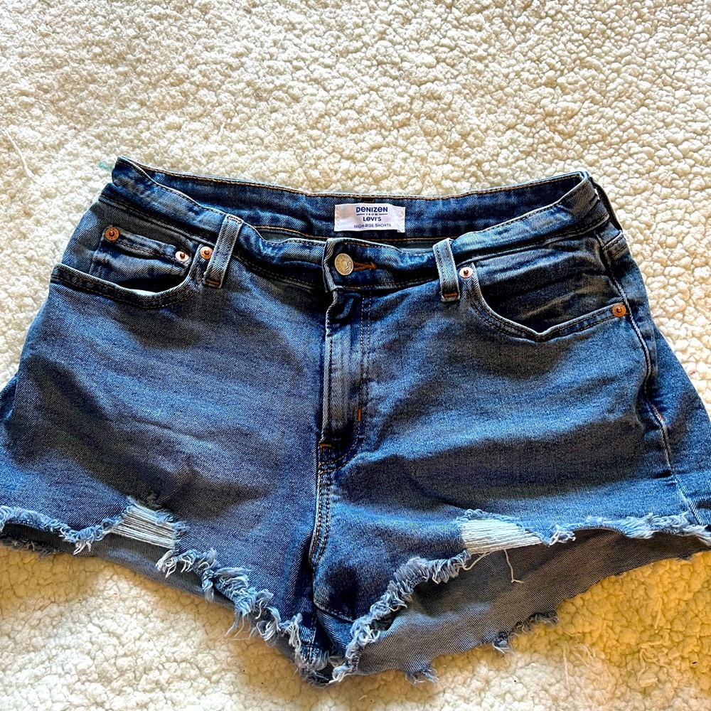 Denizen From Levi’s Women’s Jean Shorts